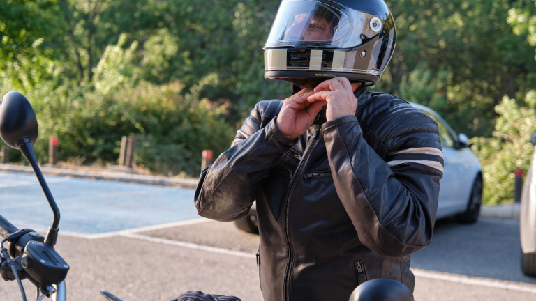 How to Wear Hair Under a Motorcycle Helmet - The Ultimate Guide